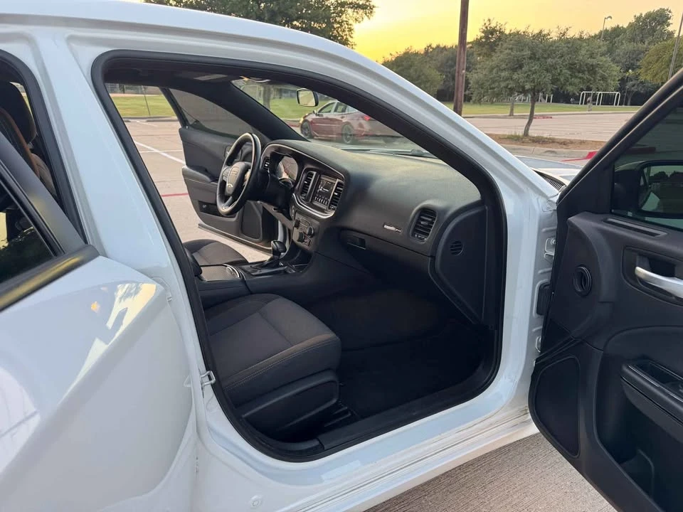 2018 Dodge Charger 7th Gen - Image 13 of 14