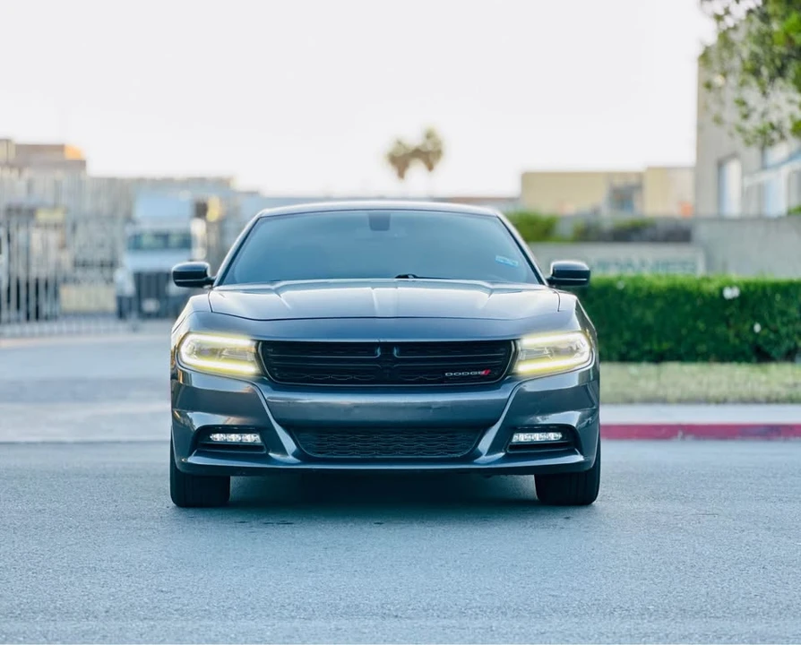 2018 Dodge Charger 7th Gen - Image 2 of 13