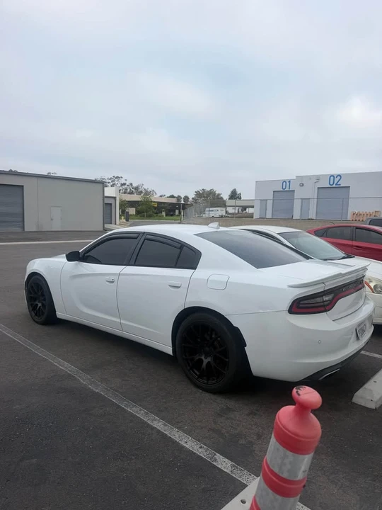 2018 Dodge Charger 7th Gen - Image 4 of 7