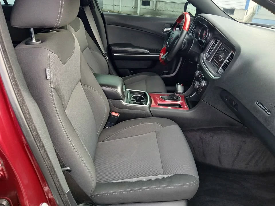 2018 Dodge Charger 7th Gen - Image 16 of 18