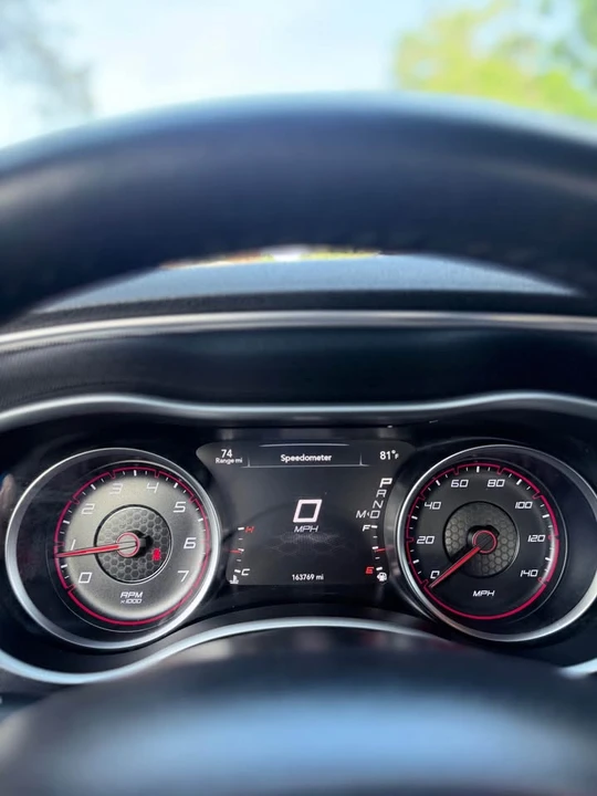 2018 Dodge Charger 7th Gen - Image 13 of 18