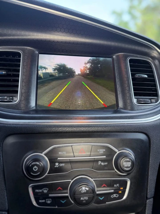 2018 Dodge Charger 7th Gen - Image 15 of 18