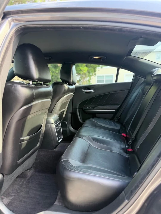 2018 Dodge Charger 7th Gen - Image 17 of 18