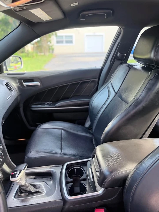 2018 Dodge Charger 7th Gen - Image 11 of 18