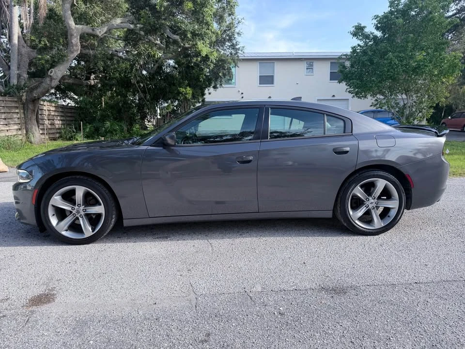 2018 Dodge Charger 7th Gen - Image 8 of 18