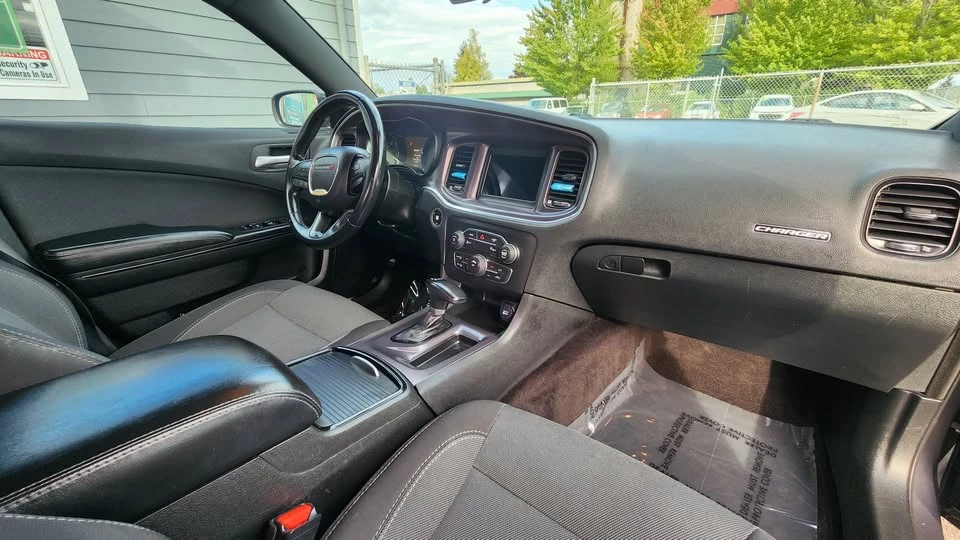2018 Dodge Charger 7th Gen - Image 12 of 13