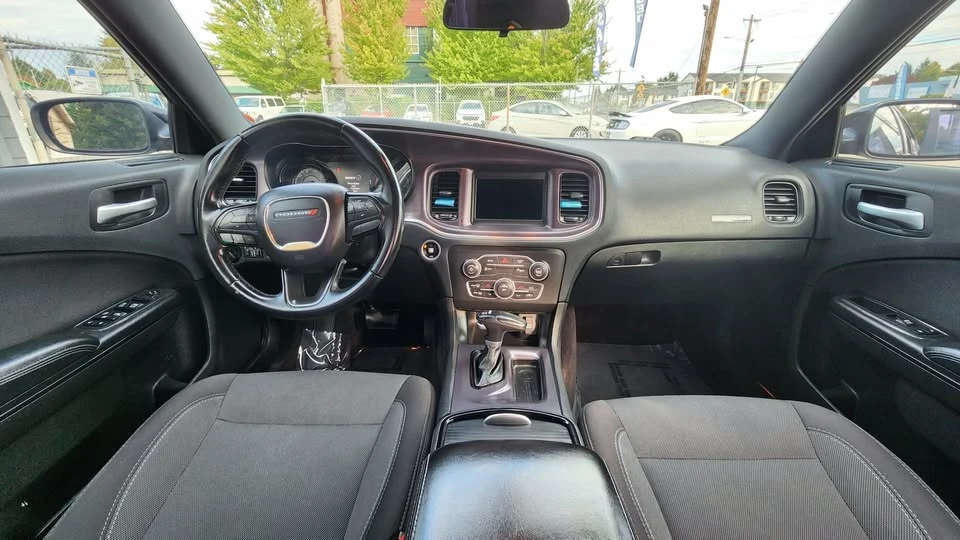 2018 Dodge Charger 7th Gen - Image 11 of 13