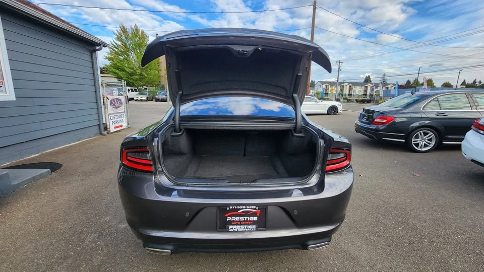 2018 Dodge Charger 7th Gen - Image 10 of 13