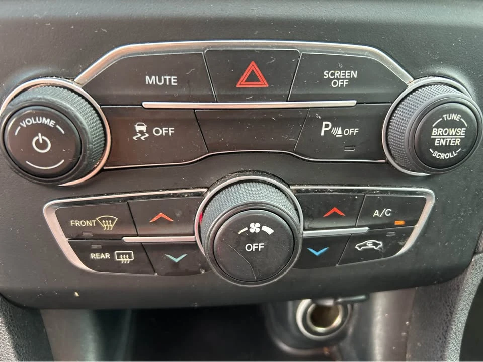 2018 Dodge Charger 7th Gen - Image 13 of 15