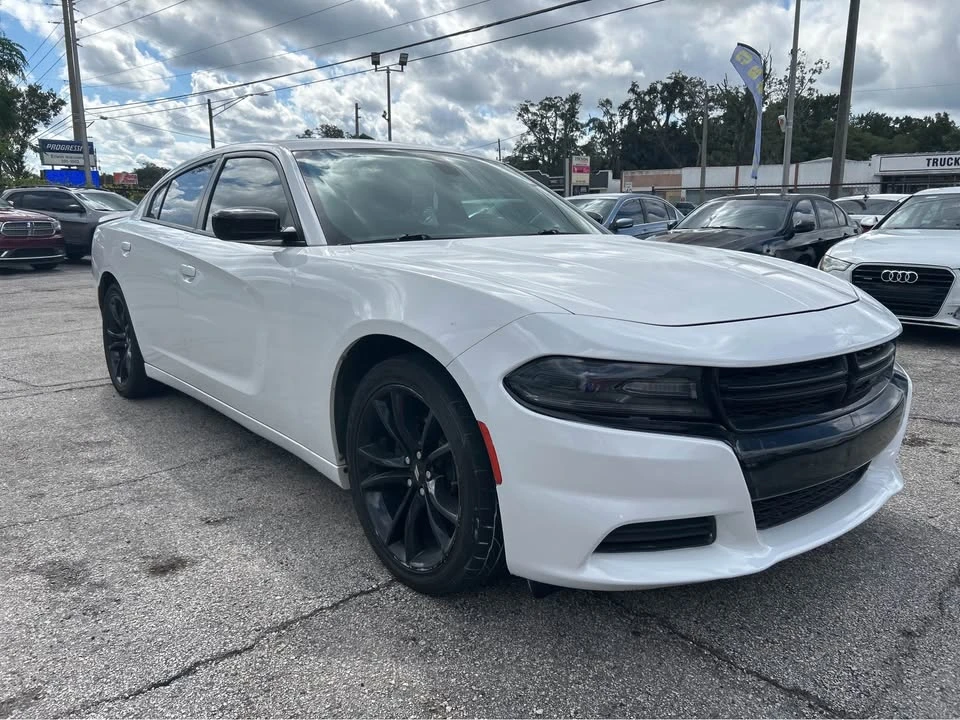 2018 Dodge Charger 7th Gen - Image 3 of 15