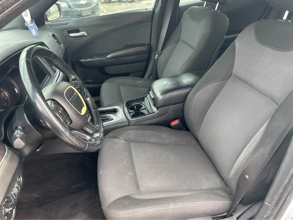 2018 Dodge Charger 7th Gen - Image 9 of 15