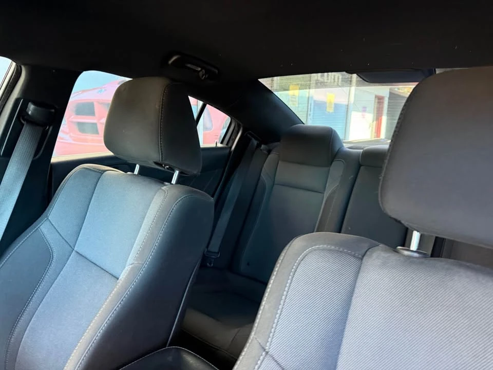 2018 Dodge Charger 7th Gen - Image 9 of 14