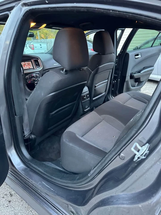 2018 Dodge Charger 7th Gen - Image 17 of 20