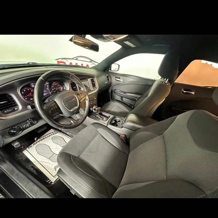 2018 Dodge Charger - Image 10 of 11