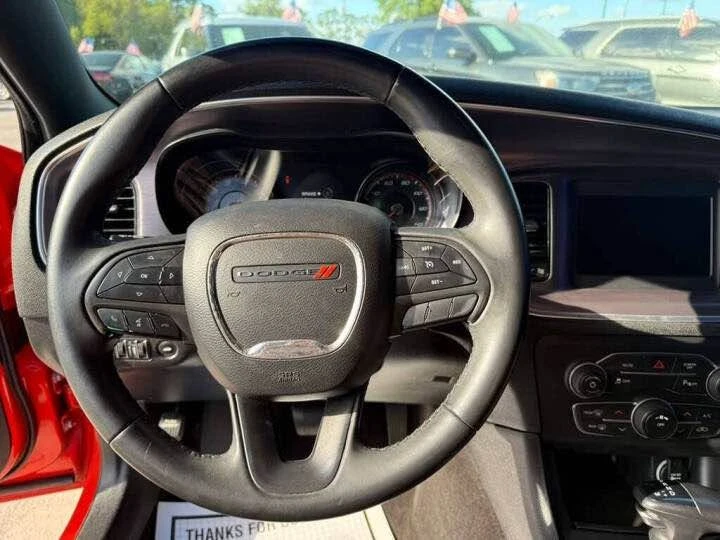 2018 Dodge Charger 7th Gen - Image 9 of 16