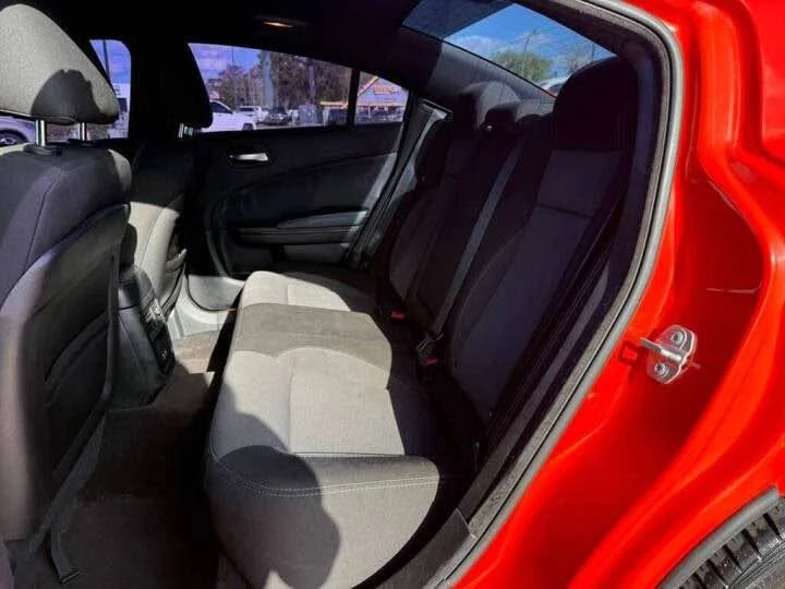 2018 Dodge Charger 7th Gen - Image 14 of 16