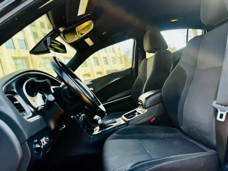 2018 Dodge Charger 7th Gen - Image 12 of 16