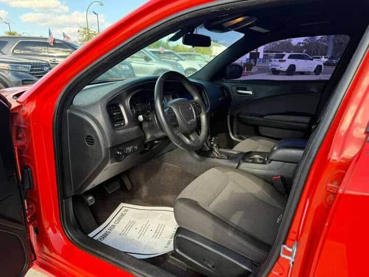 2018 Dodge Charger 7th Gen - Image 15 of 16