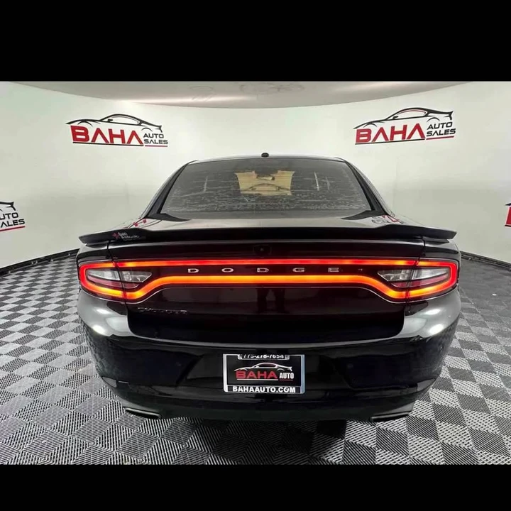 2018 Dodge Charger - Image 3 of 11