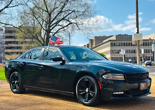 2018 Dodge Charger SXT Sedan 4D