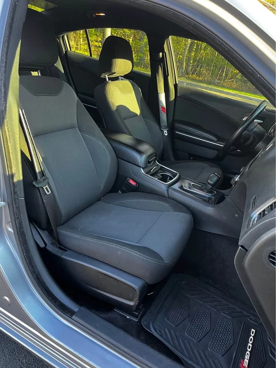 2018 Dodge Charger 7th Gen - Image 13 of 17
