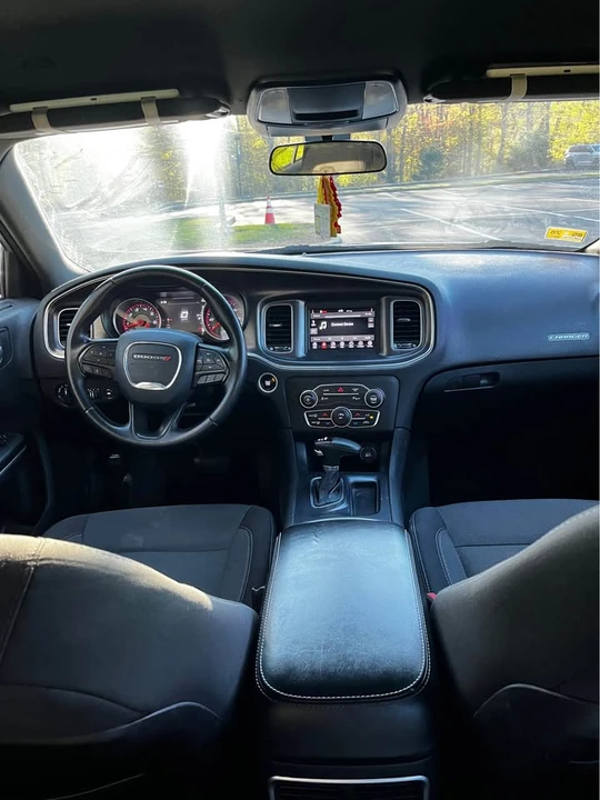2018 Dodge Charger 7th Gen - Image 15 of 17