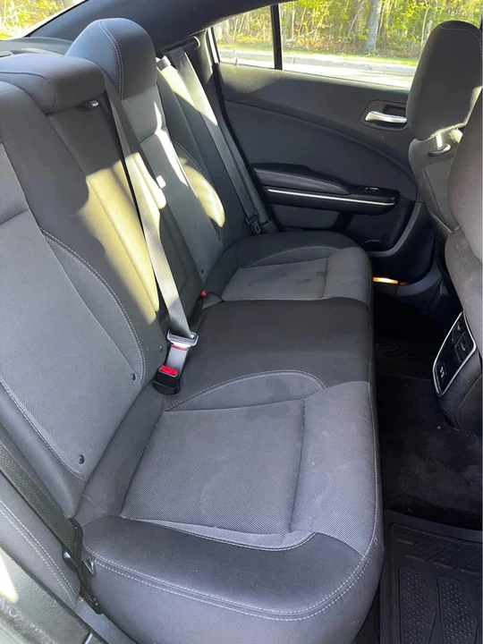 2018 Dodge Charger 7th Gen - Image 14 of 17