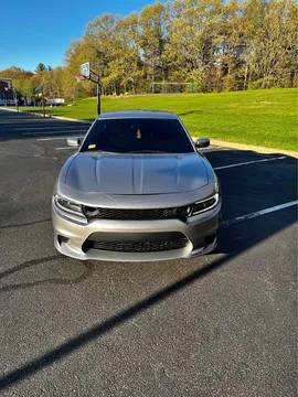 2018 Dodge Charger SXT Sedan 4D