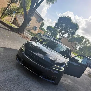 2018 Dodge Charger SXT