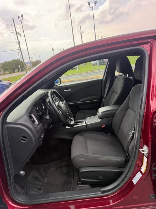 2018 Dodge Charger 7th Gen - Image 10 of 16