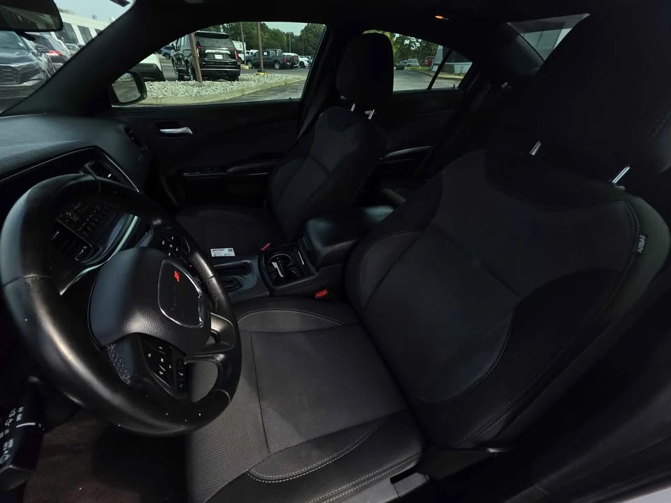2018 Dodge Charger 7th Gen - Image 11 of 13