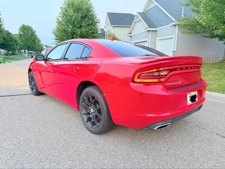 2018 Dodge Charger 7th Gen - Image 5 of 11