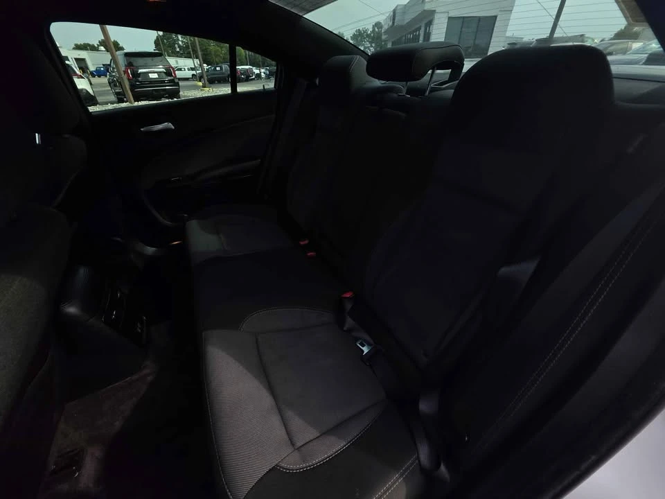 2018 Dodge Charger 7th Gen - Image 8 of 13