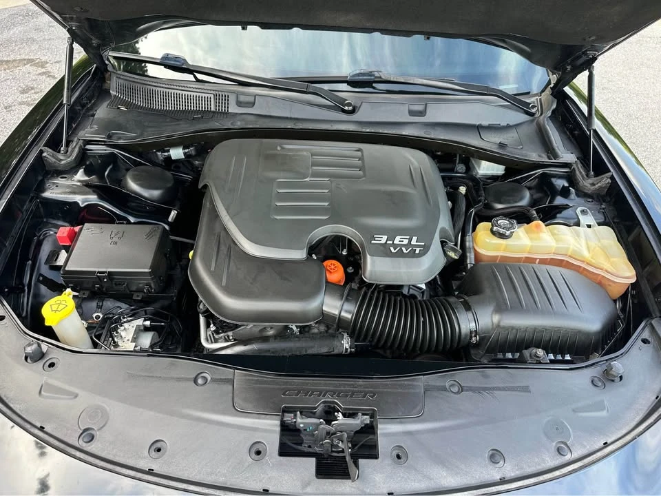 2018 Dodge Charger 7th Gen - Image 6 of 15