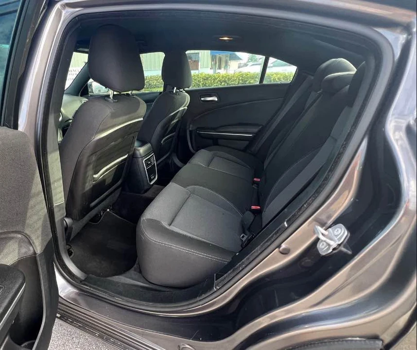 2018 Dodge Charger 7th Gen - Image 5 of 5
