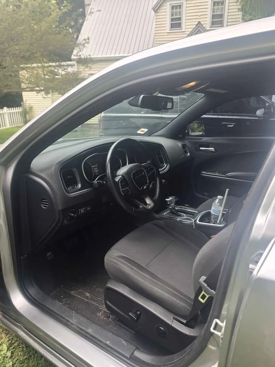 2018 Dodge Charger 7th Gen - Image 9 of 15