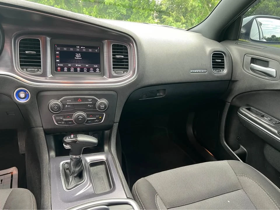 2018 Dodge Charger 7th Gen - Image 9 of 13