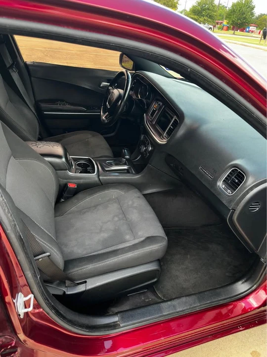 2018 Dodge Charger 7th Gen - Image 9 of 11