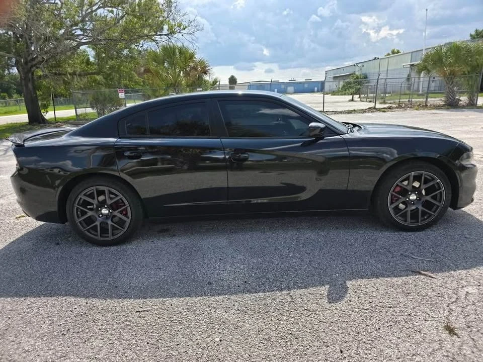2018 Dodge Charger 7th Gen - Image 3 of 20