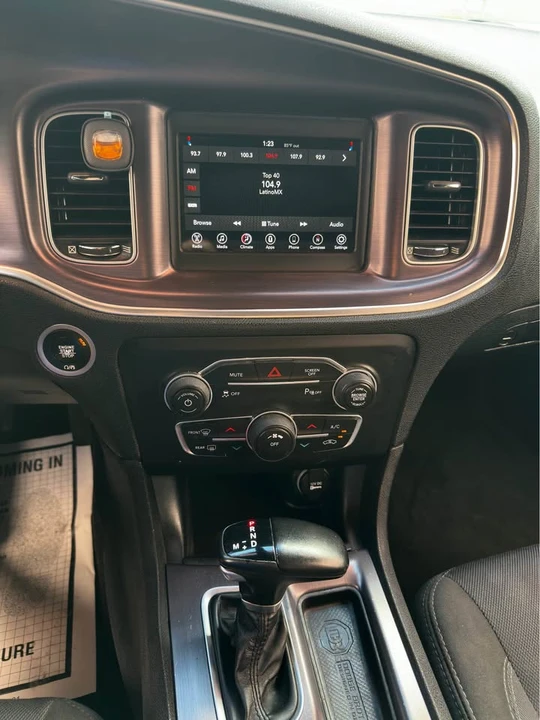 2018 Dodge Charger 7th Gen - Image 7 of 11