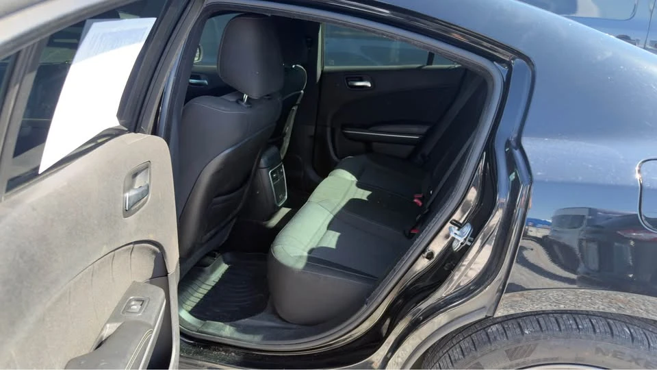 2018 Dodge Charger 7th Gen - Image 15 of 16