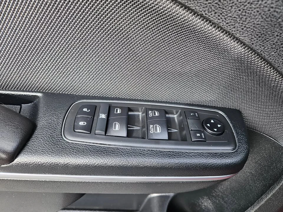 2018 Dodge Charger 7th Gen - Image 18 of 20