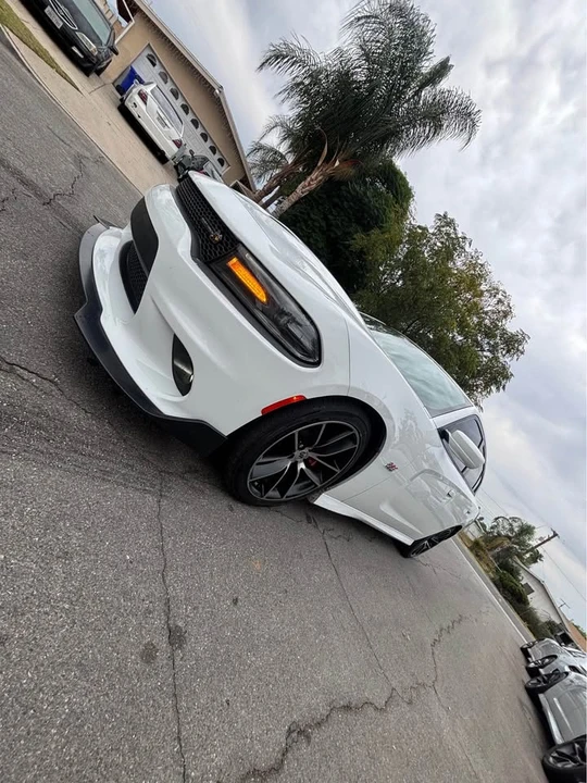 2018 Dodge Charger SRT & 392 7th Gen - Image 5 of 16