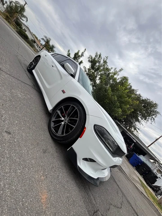 2018 Dodge Charger SRT & 392 7th Gen - Image 7 of 16