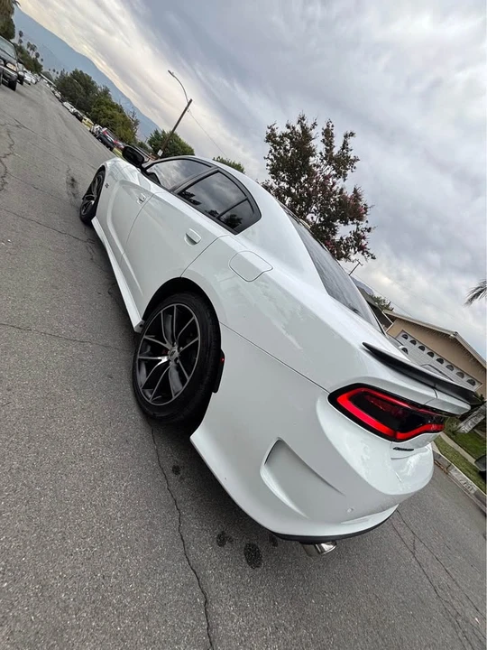 2018 Dodge Charger SRT & 392 7th Gen - Image 9 of 16