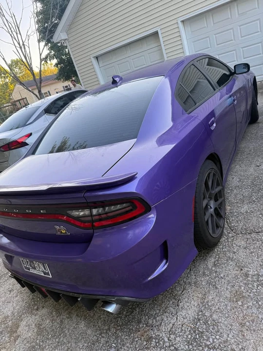 2018 Dodge Charger SRT & 392 7th Gen - Image 5 of 8