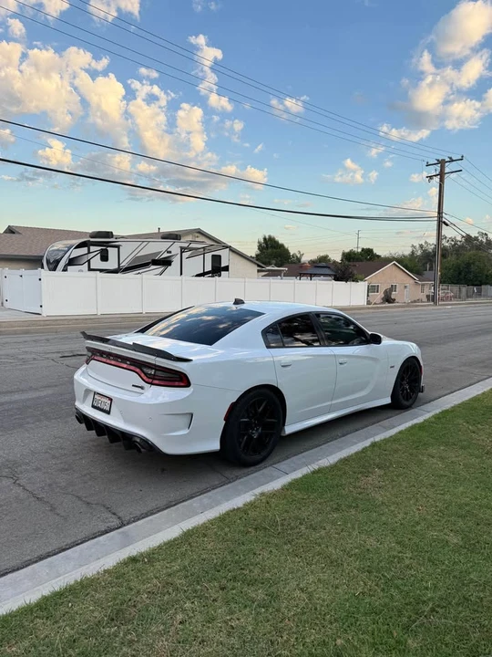 2018 Dodge Charger SRT & 392 7th Gen - Image 4 of 10