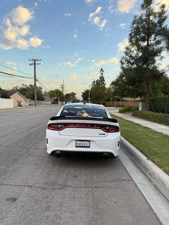 2018 Dodge Charger SRT & 392 7th Gen - Image 5 of 10