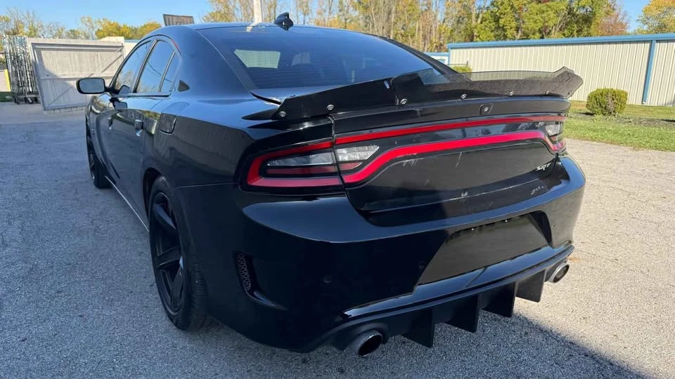 2018 Dodge Charger SRT & 392 7th Gen - Image 4 of 20
