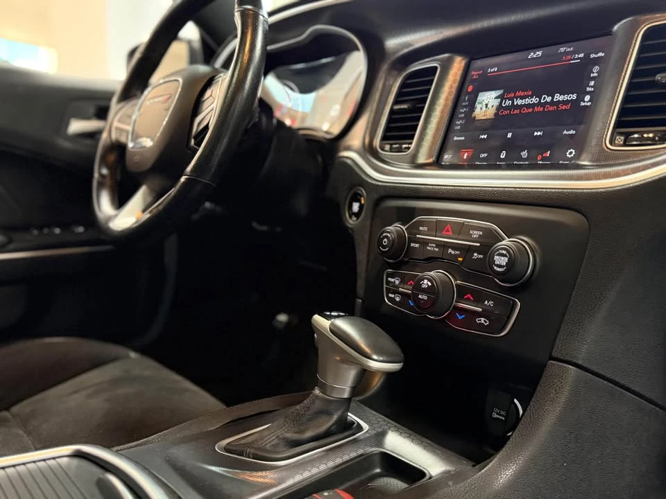 2018 Dodge Charger SRT & 392 7th Gen - Image 5 of 9